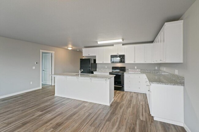 Photo - 4293 Ash Grove Dr NE