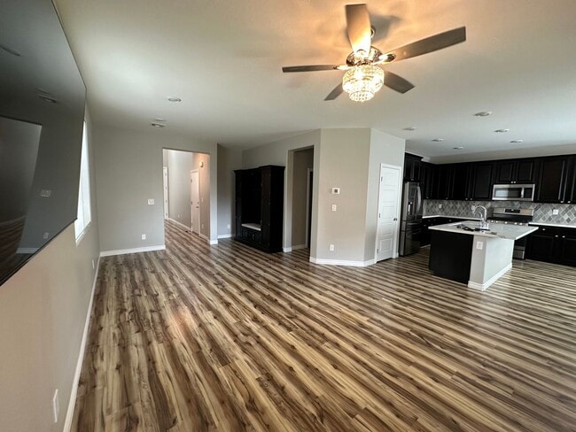 Photo - 4 bedroom Tule Springs Coming Soon