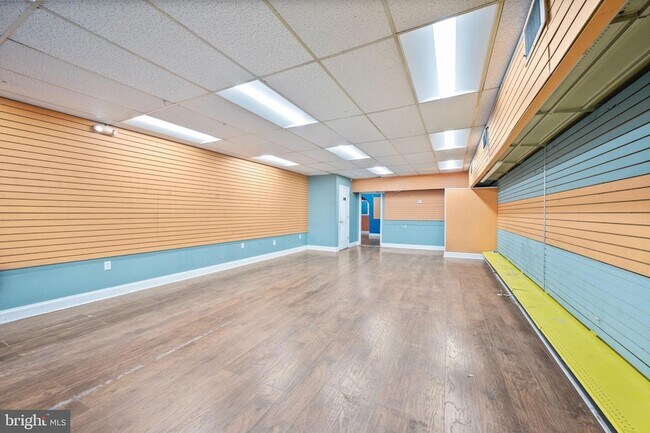 Photo - 807 Eastern Blvd Unit SUITE 1