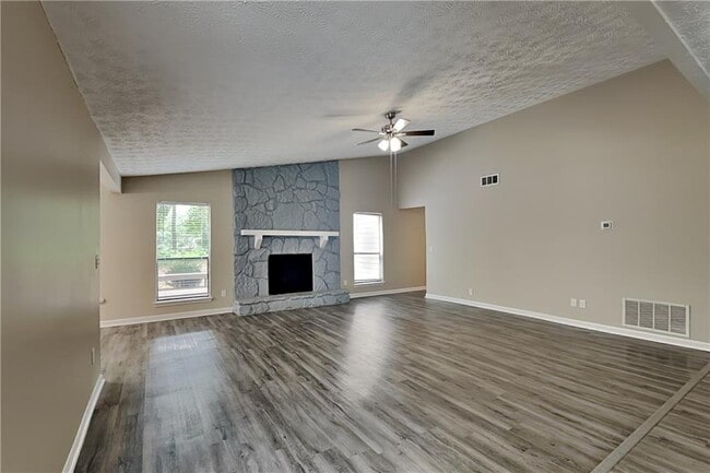 Photo - 1207 Ridgeside Dr NW