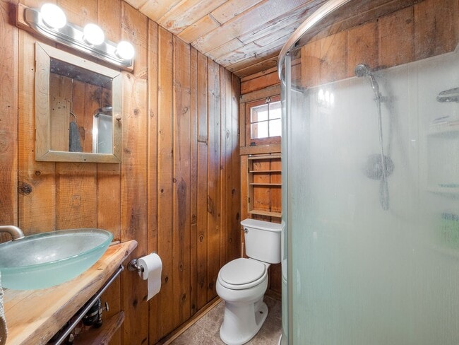 Photo - 6537 S Brook Forest Rd