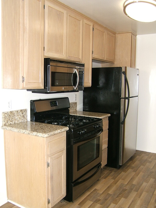 Photo - 1411 Westgate Ave