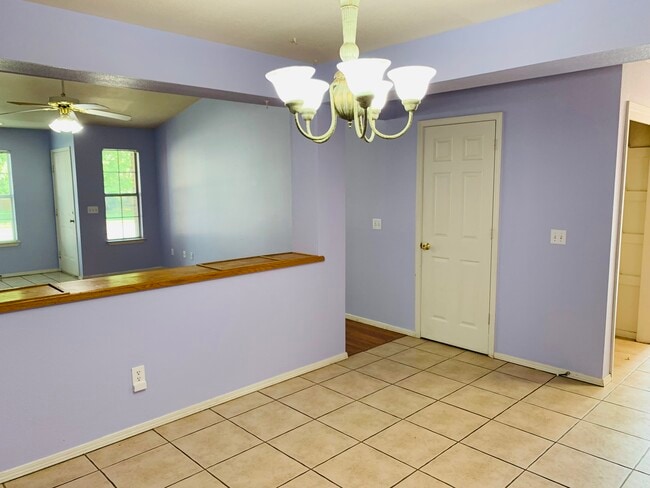 Photo - 917 E Mimosa Pl