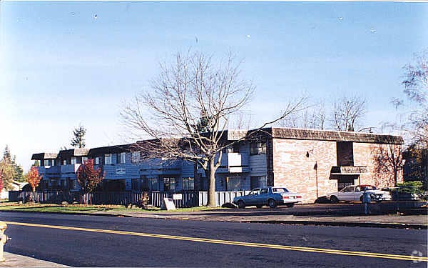 Kimberly Court