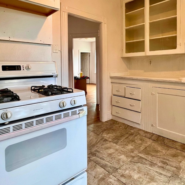 109 Mitchell St Unit 3