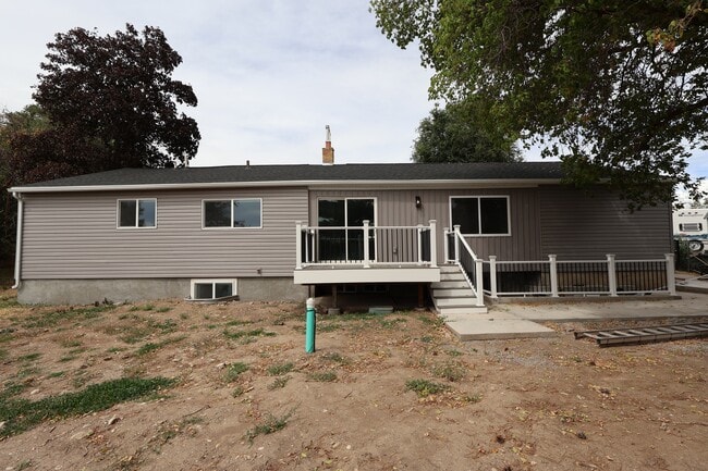 Photo - 380 E 700 S