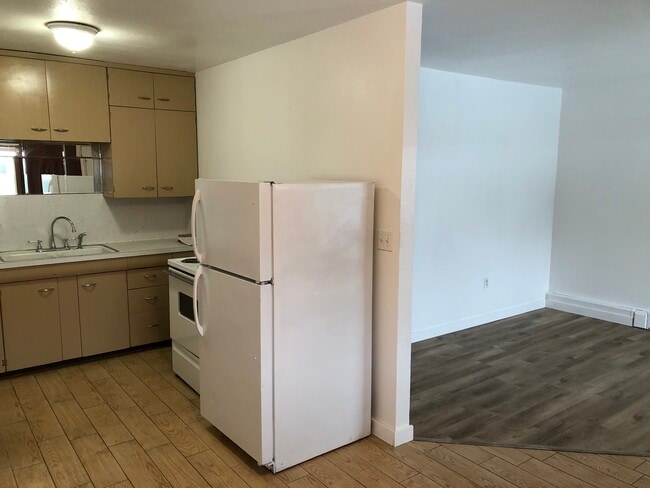 Photo - 703 S 9th Ave