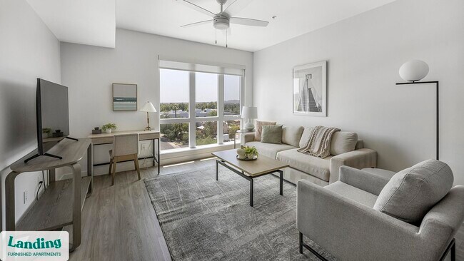 Photo - 707 S Farmer Ave Unidad 6024.1405148