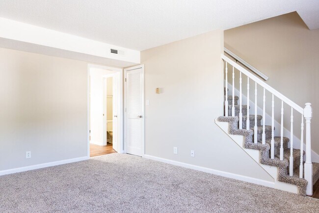 510 Hietts Lane