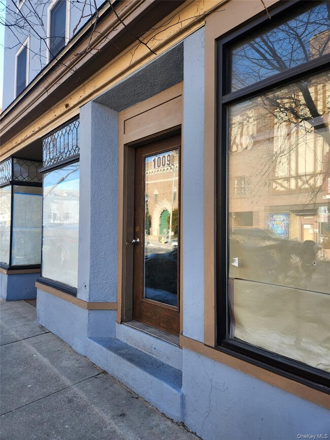 Photo - 1009 Brown St Unit 2