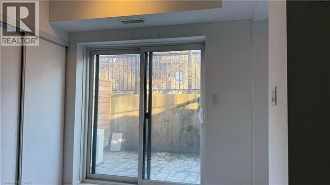 Photo - 10 Palace St