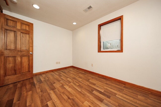 Photo - 808 S Grange Ave Unit B