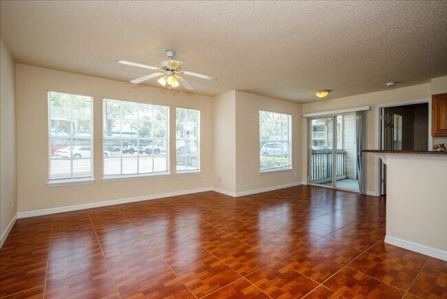 Photo - Ready Move to move 2 bedroom 2 bath Condo ... Unit 617