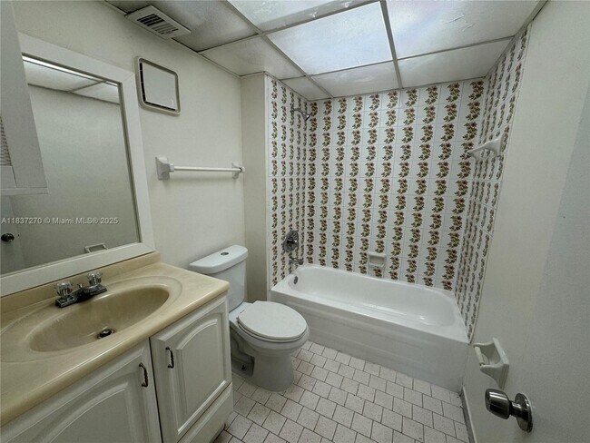 Photo - 8051 S Colony Cir Unit 105