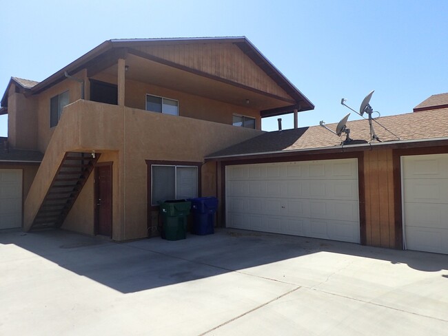 Building Photo - 1013 W Perdew Ave Unit C Rental