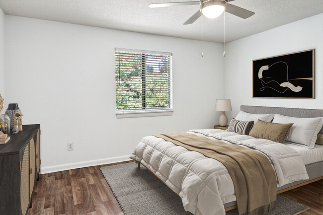 Photo - The Grove at Hickory Valley