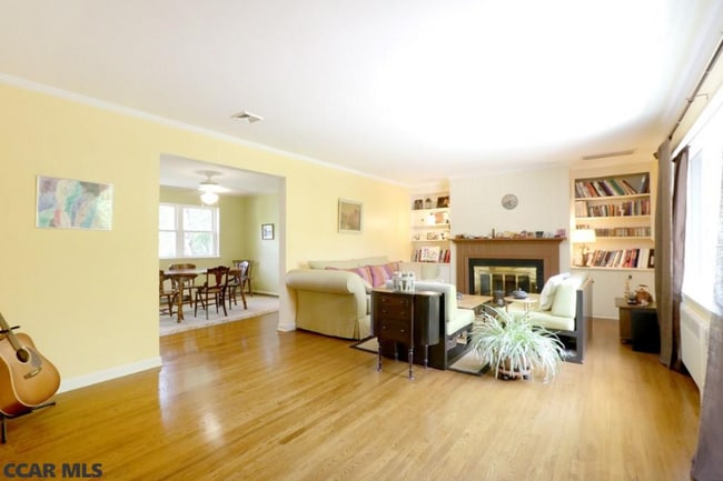 Photo - 635 W Nittany Ave