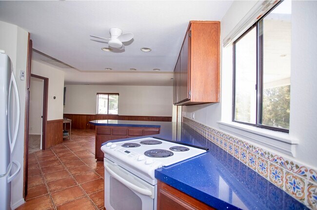 Photo - 25715 Hayes Ave House