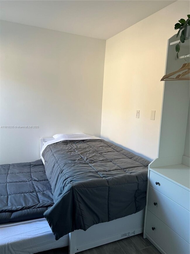 Photo - 2800 SW 4th St Apartment Unit 2