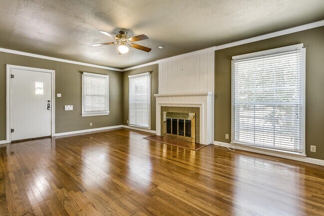 Photo - Ready for New Students- 2 Bed, 1 Bath Tudor Home Minutes from TCU- 76109