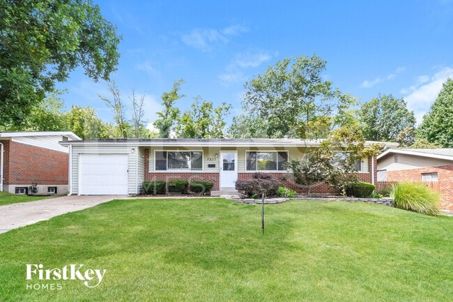 1335 Pepperhill Dr