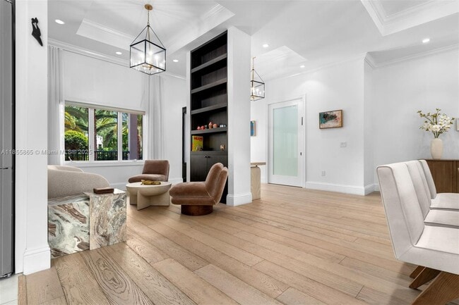 Photo - 1210 95th St