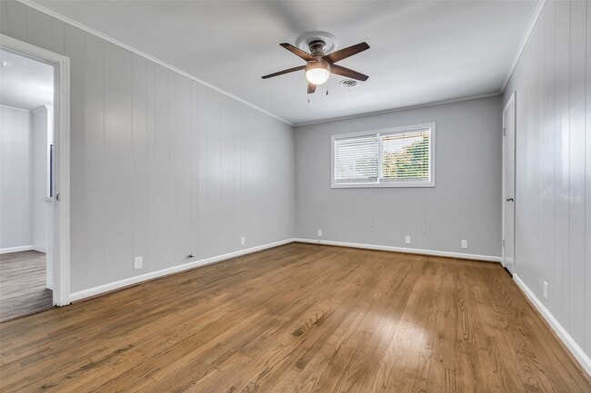 Photo - 1418 N Roberson St