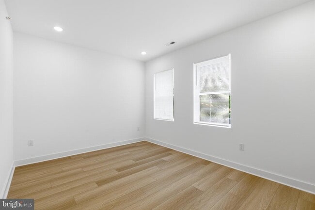 Photo - 2223 N 22nd St Unit 3