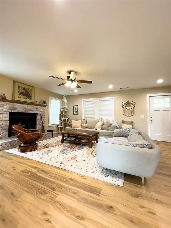 Photo - 558 Highland Ave