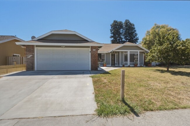 Building Photo - 8034 Fairlands Way