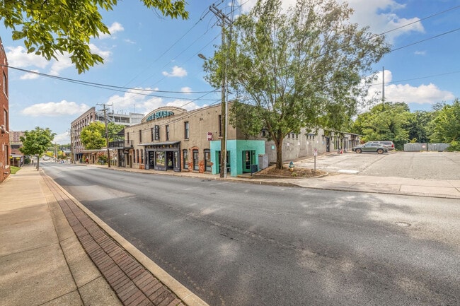 Photo - 339 N West Ave Unidad ID1289057P