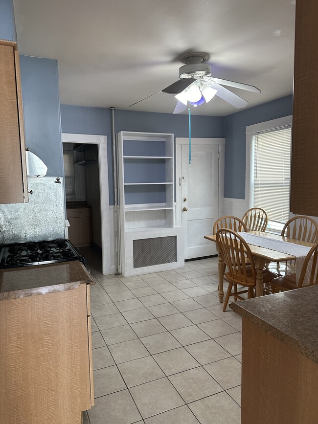 Photo - 24 Olcott St Unidad 24 Olcott st