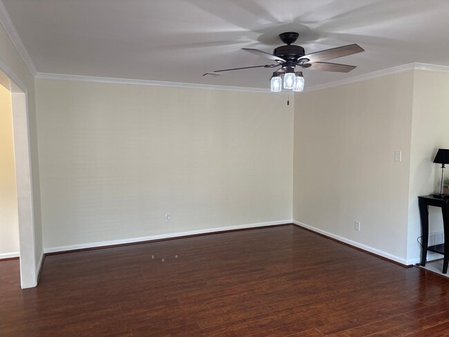 Photo - 3920 Meredith Dr