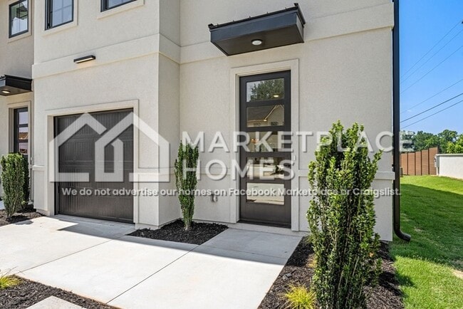 Photo - 115 Taverly Dr
