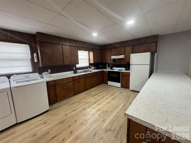 Photo - 319 Connelly Springs Rd Unit A