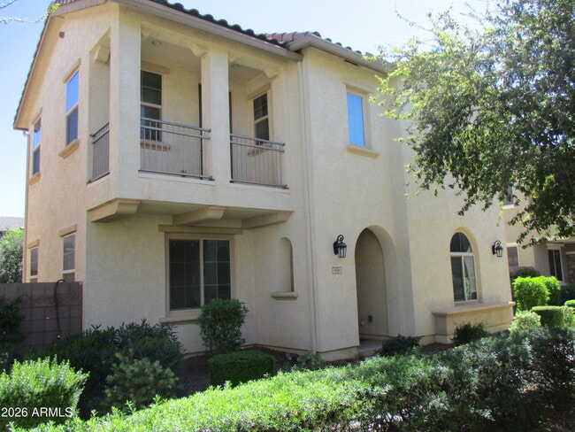 Building Photo - 856 S Agnes Ln