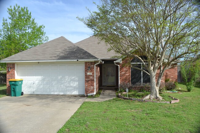 Charming 3 bedroom 2 bathroom home in Belt... - Charming 3 bedroom 2 bathroom home in Belt...