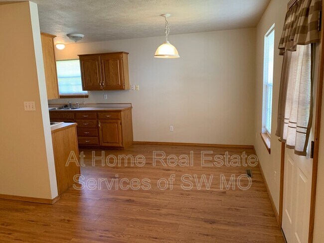 Photo - 2149 N Adams Ct