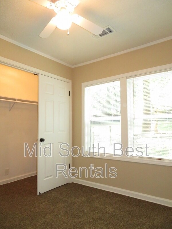 Photo - 3950 Michael Rd