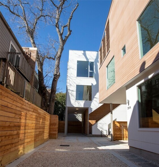 Photo - 3512 Mt Vernon St