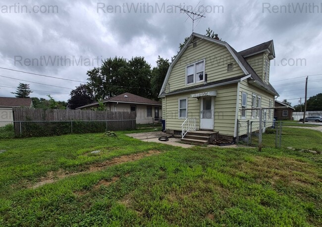 Photo - 2016 Falls Ave
