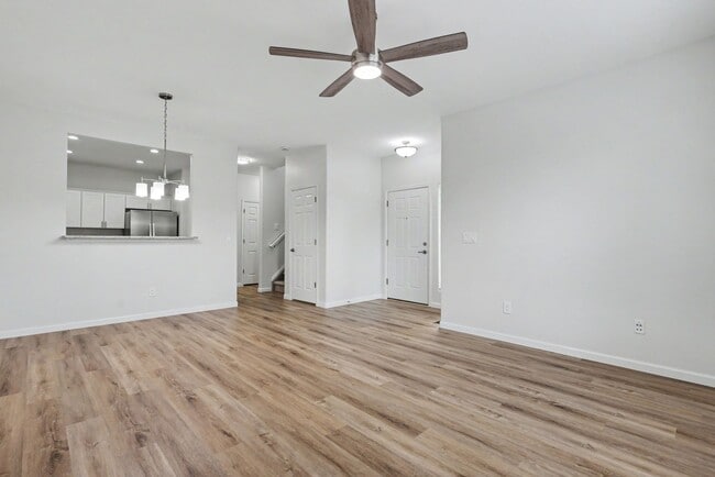 7416 Sandy Springs Point