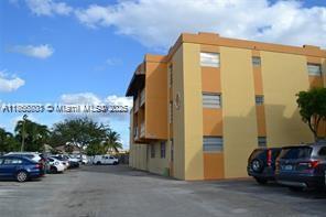 Photo - 525 W 69th St Unit 211