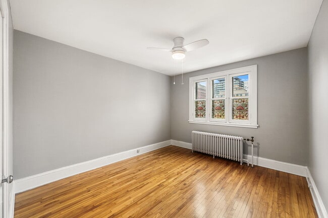 Photo - MacConnor Apartments