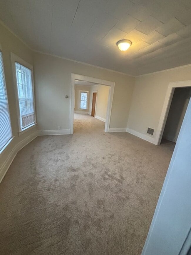 Photo - 620-22 Fellows Ave Unidad Apt 2