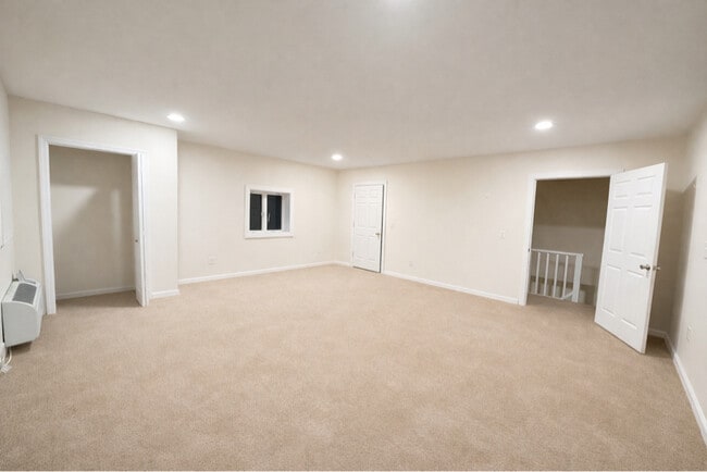 Photo - 11 Webster Ave