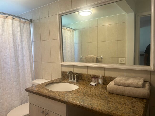 Capri Apartments