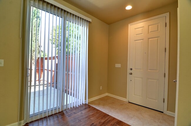 Photo - Fantastic 3 Bedroom/2 Bath Harlan Ranch Patio Home for Lease