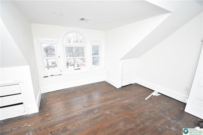 Photo - 312 March St Unit 6