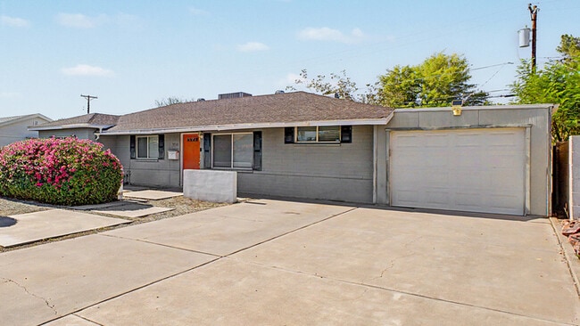 Photo - 2514 E Campbell Ave